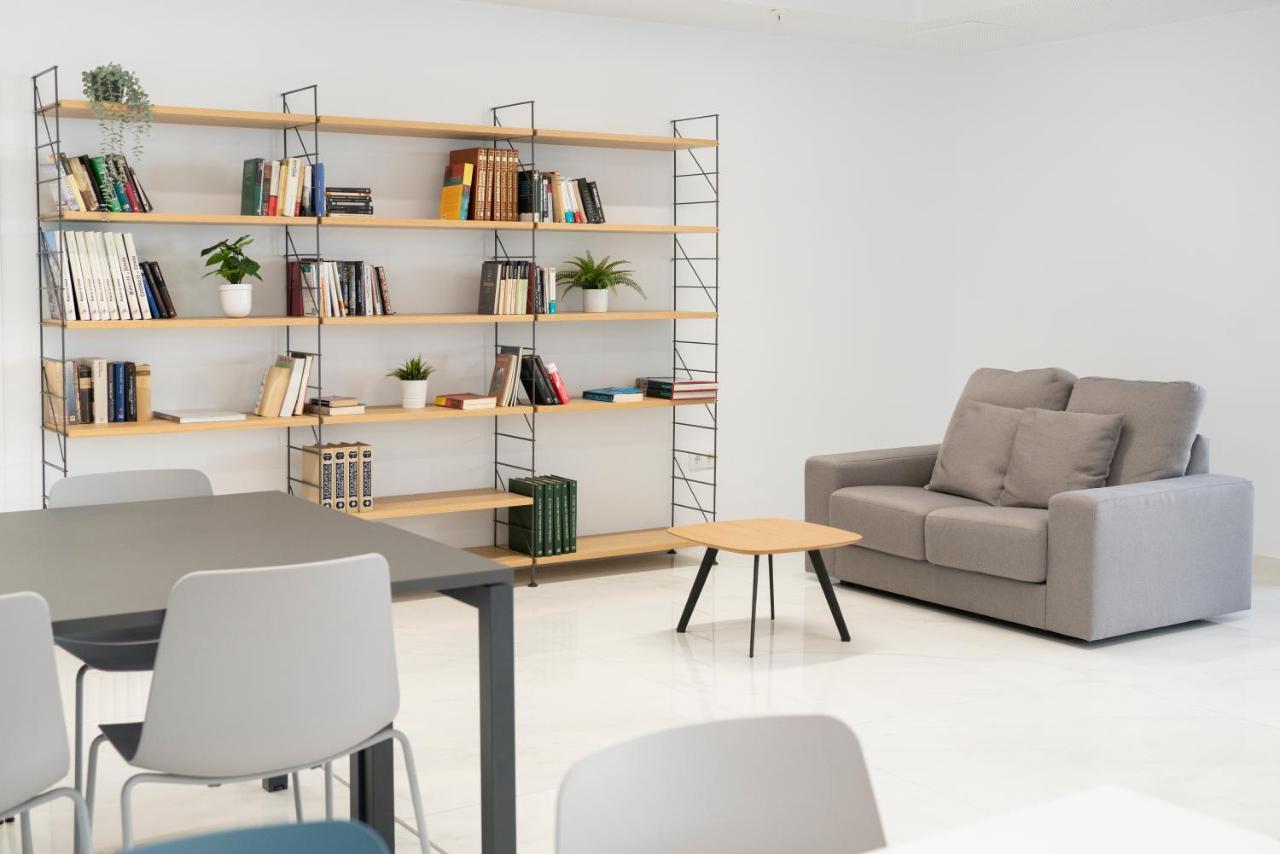 瓦伦西亚Micampus Avenida Del Puerto - Residencia De Estudiantes公寓 外观 照片