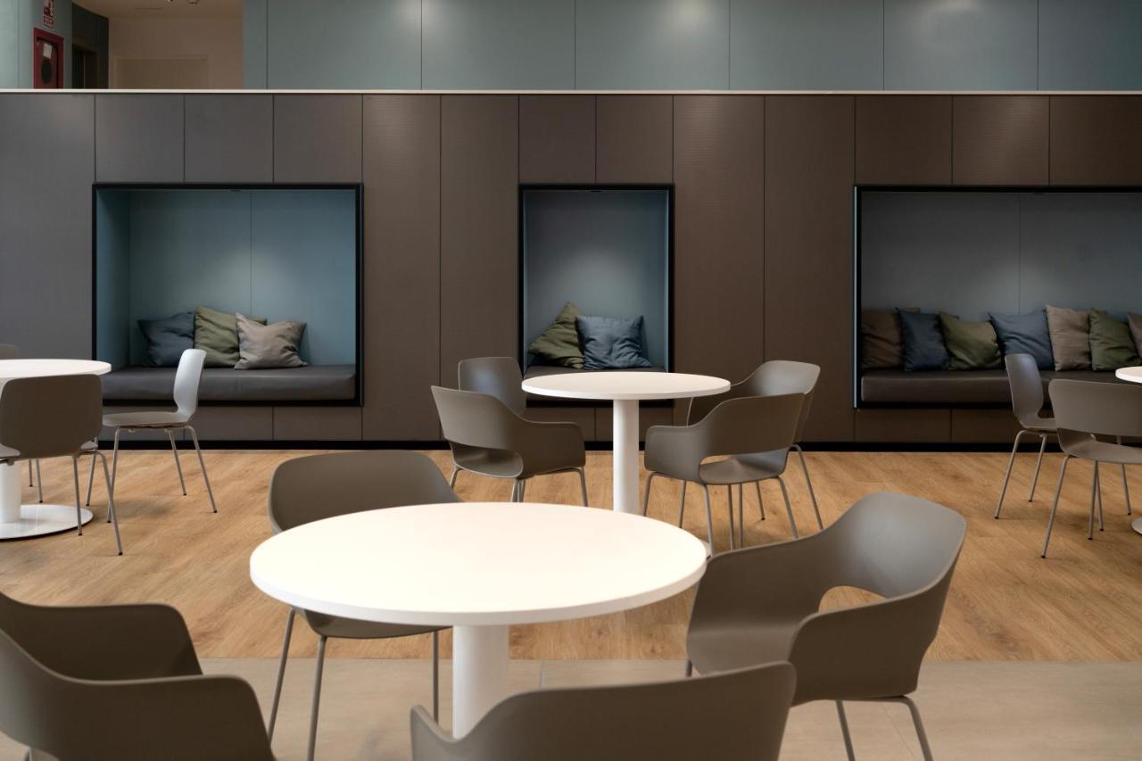 瓦伦西亚Micampus Avenida Del Puerto - Residencia De Estudiantes公寓 外观 照片