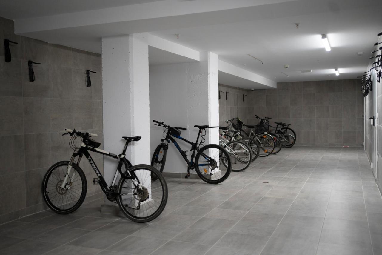 瓦伦西亚Micampus Avenida Del Puerto - Residencia De Estudiantes公寓 外观 照片